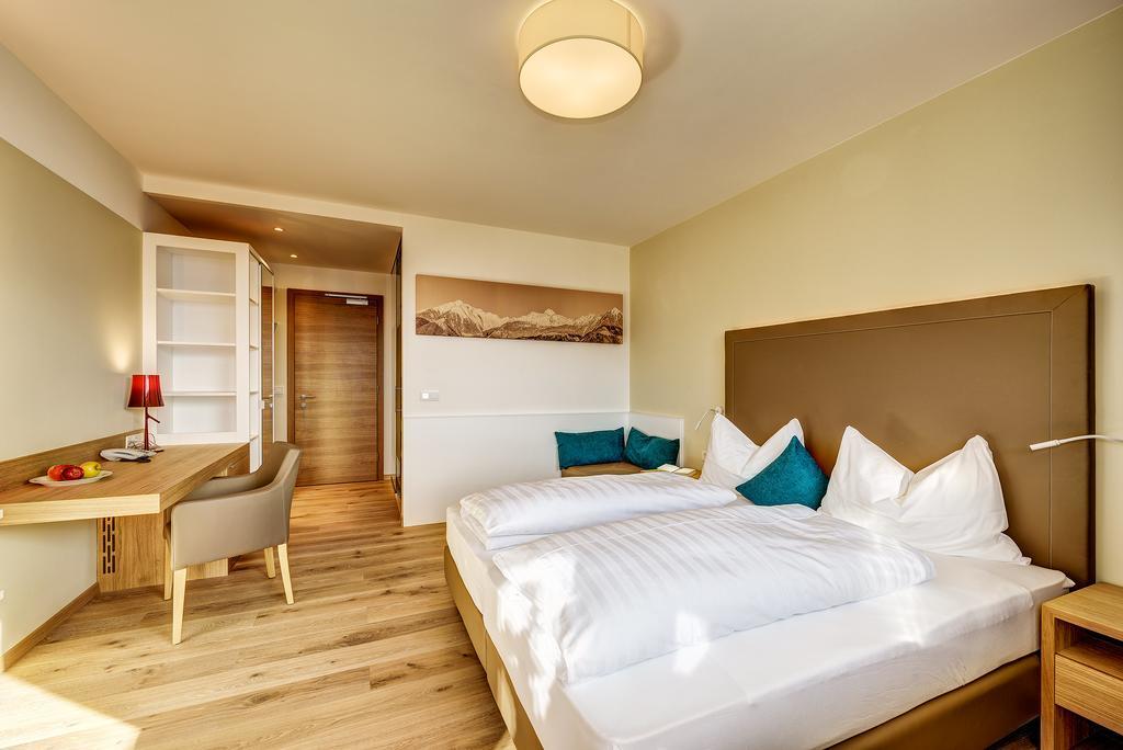 טירולו Garni Hotel Kessler מראה חיצוני תמונה