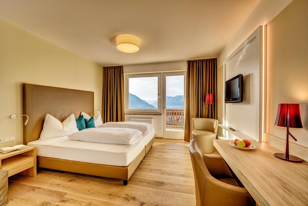 טירולו Garni Hotel Kessler מראה חיצוני תמונה