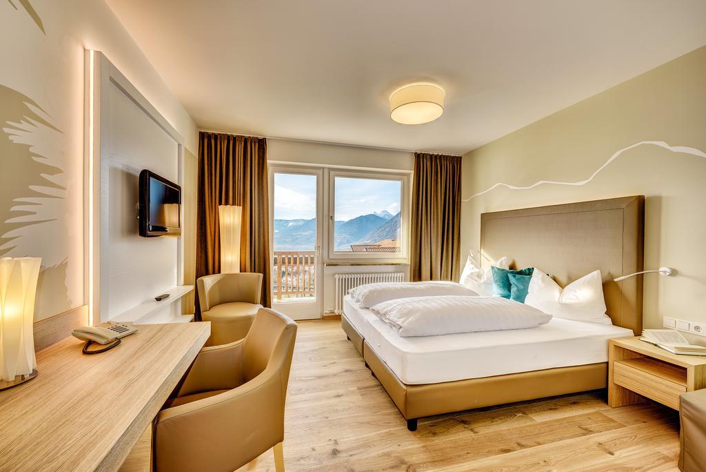 טירולו Garni Hotel Kessler מראה חיצוני תמונה